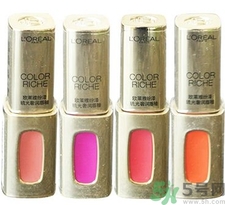 唇釉是哑光好还是丝绒好,唇釉哑光和丝绒有什么区别 哪个好看