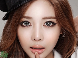 美瞳年抛好还是半年抛好,美瞳年抛好还是半年抛好还是日抛好