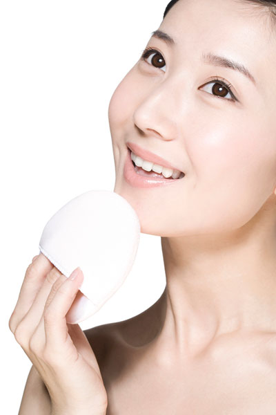 气垫和粉底液的优缺点,粉底液的优缺点