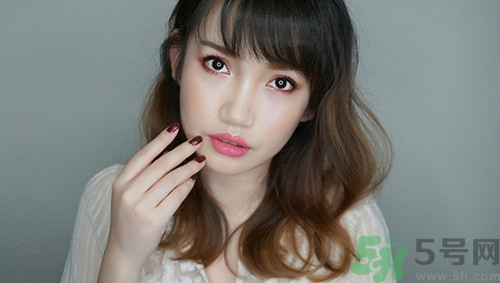 眼影能当鼻影用吗,眼影可以当鼻影吗