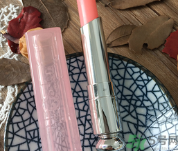 比较安全孕妇都可以用的唇膏,孕妇可以用的唇膏品牌有哪些? 比较安全孕妇都可以用的唇膏,孕妇可以用的唇膏品牌有哪些?