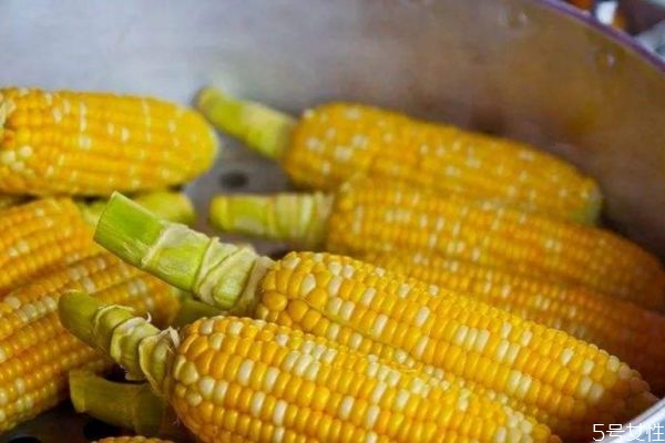 涂口红不上色怎么办(嘴唇涂口红不上色怎么办) 涂口红不上色怎么办(嘴唇涂口红不上色怎么办)