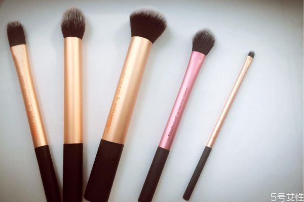 怎样刷鼻影(怎样刷鼻影)