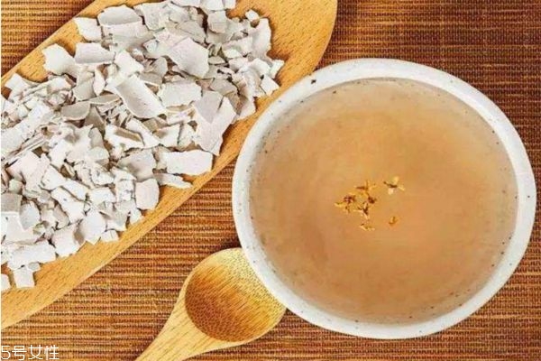 纪梵希四效合一睫毛膏(纪梵希高定睫毛膏)