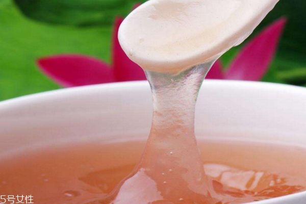冲藕粉为什么先凉开水再沸水(冲藕粉为什么先凉开水再沸水的科学小实验)