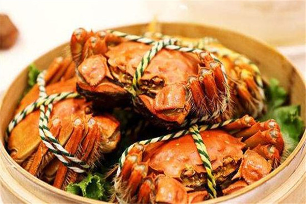 螃蟹的功效和作用(螃蟹的功效和作用及营养)