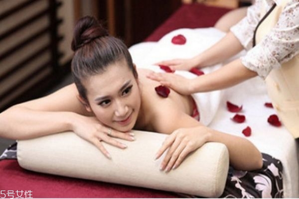 足少阴肾经(足少阴肾经的循行路线)