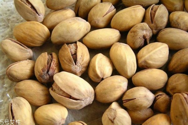 开心果为什么那么贵(开心果为什么那么贵 吃哪有好处吗)