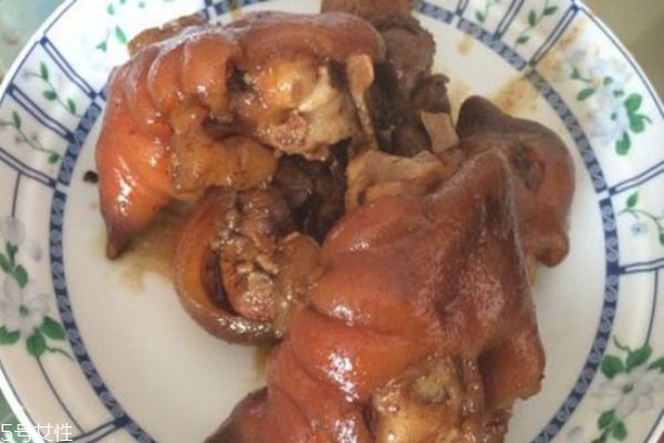 吃猪蹄会胖吗(吃猪蹄会胖吗会增加胶原蛋白吗)