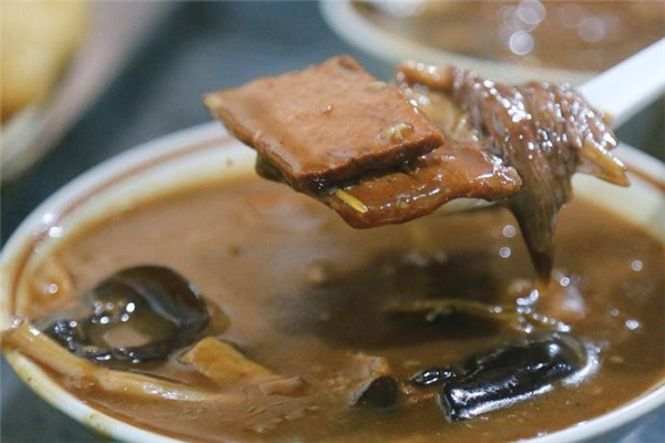 胡辣汤好喝吗(胡辣汤怎么制作)