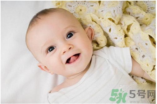 退热贴可以反复使用吗(宝宝退热贴可以反复使用吗)