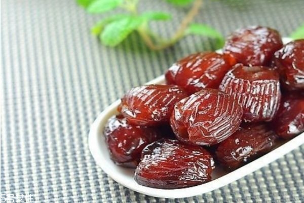 蜜枣泡水喝有什么好处(蜜枣泡水喝有什么好处和坏处) 蜜枣泡水喝有什么好处(蜜枣泡水喝有什么好处和坏处)