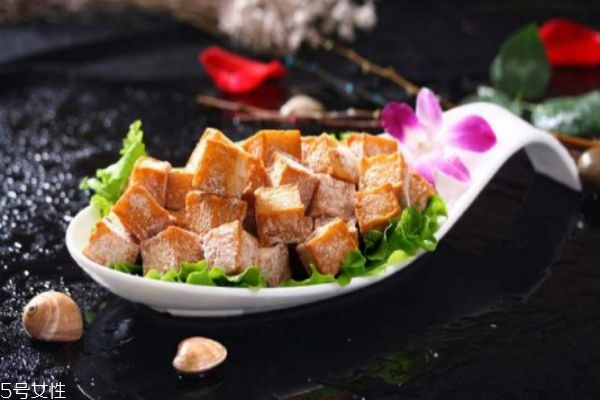 鱼豆腐的制作(鱼豆腐的制作方法和技术)