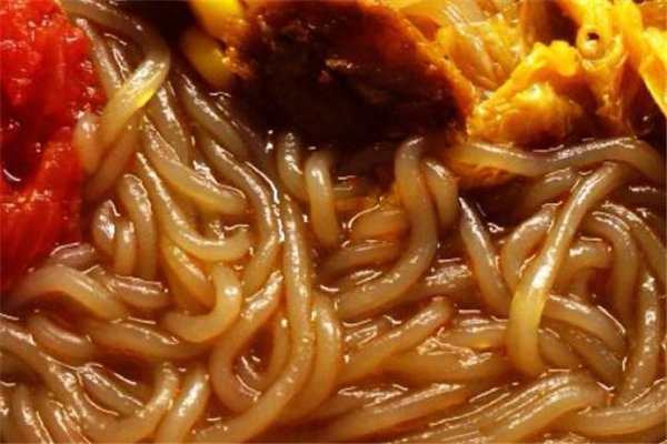 红薯粉是怎么制成的(红薯粉是怎么制成的)