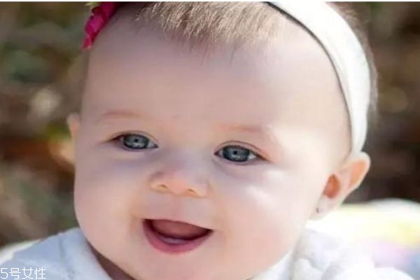 纪梵希护肤品适合25岁以上肌肤(纪梵希化妆品适合什么年龄)