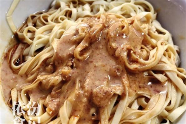 花生酱拌面好吃吗(花生酱拌面好吃吗) 花生酱拌面好吃吗(花生酱拌面好吃吗)