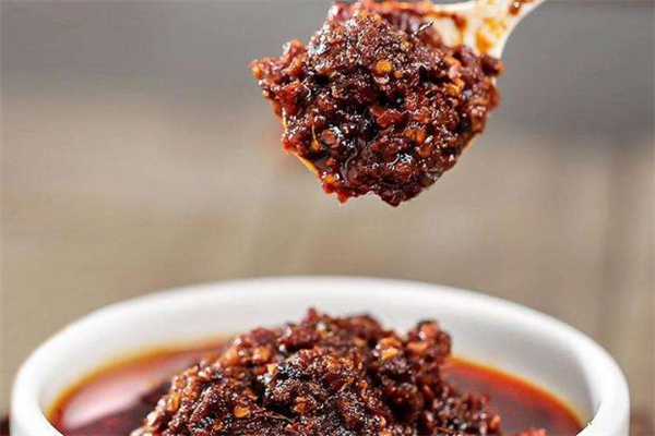 牛肉酱怎么吃(牛肉酱怎么吃最好吃)