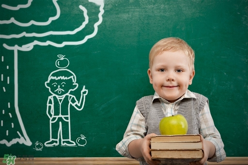 性早熟症有三种不同情况(性早熟的分类和病因)