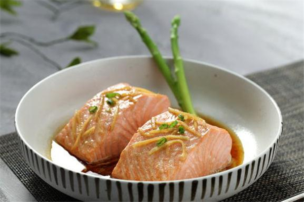 蒸三文鱼小技巧(蒸三文鱼怎么做啊) 蒸三文鱼小技巧(蒸三文鱼怎么做啊)