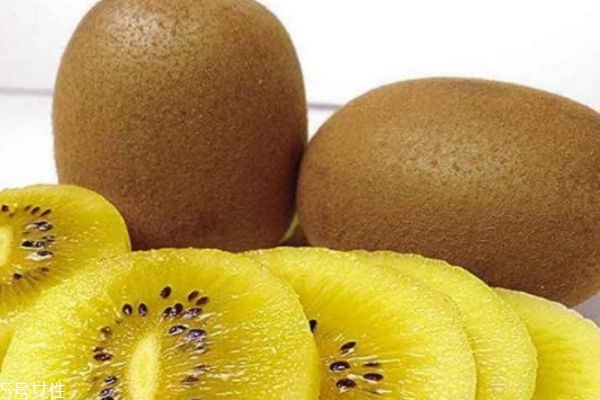 黄心猕猴桃的营养(红心猕猴桃的图片) 黄心猕猴桃的营养(红心猕猴桃的图片)