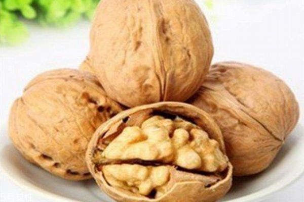 薄皮核桃治疗多种疾病(核桃皮能治什么病) 薄皮核桃治疗多种疾病(核桃皮能治什么病)