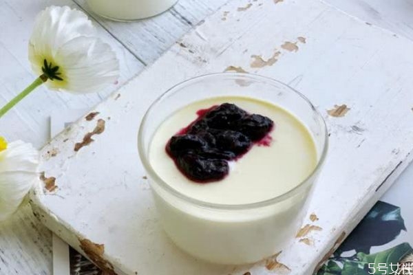 泰国皇家喷雾可以检测紫外线(泰国防晒喷雾)