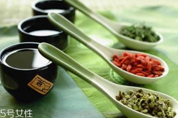 中医养生的平衡理论(中医养生阴阳平衡理论知识)