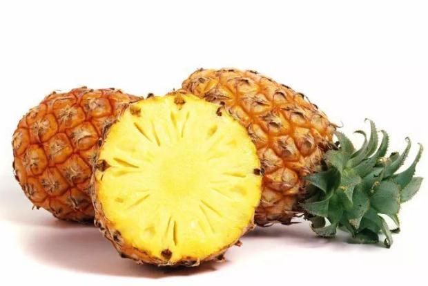 菠萝可以和芒果一起吃吗(菠萝可以和芒果一起吃吗)