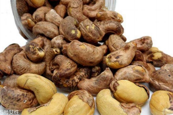 糖尿病食用腰果的禁忌事项(糖尿病患者可不可以吃腰果)