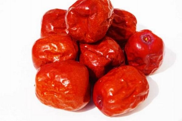 红枣对身体有哪些益处(红枣对身体有哪些好处)