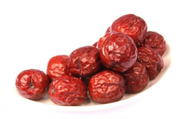 红枣的热量高吗(红枣的热量高吗,减肥期能吃吗)