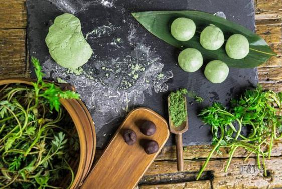 青团为什么要放小苏打(青团为什么要放小苏打)