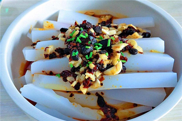 凉粉怎么做好吃(凉粉怎么做好吃 凉粉的制作方法) 凉粉怎么做好吃(凉粉怎么做好吃 凉粉的制作方法)