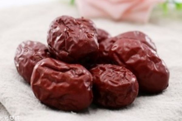 红枣的好处(红枣的好处和功效) 红枣的好处(红枣的好处和功效)