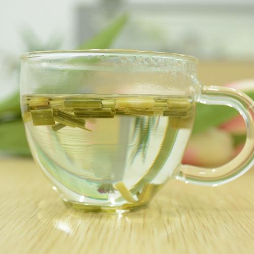 柠檬草茶是寒性的吗(柠檬草茶 是寒性)