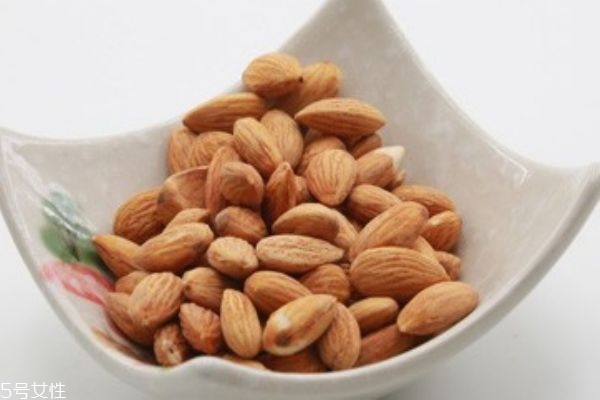 自然开口的比较好(要钱怎么开口比较好) 自然开口的比较好(要钱怎么开口比较好)