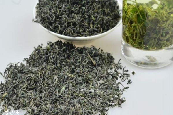 崂山绿茶怎么喝更健康(喝崂山绿茶的功效)