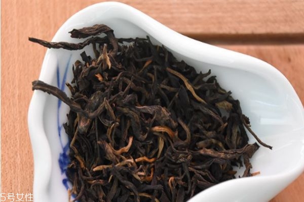 正山小种多少钱一斤(正山小种多少钱一斤算高档)