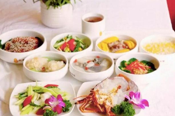 孕期吃什么宝宝皮肤会比较白(胎儿吃什么皮肤白)