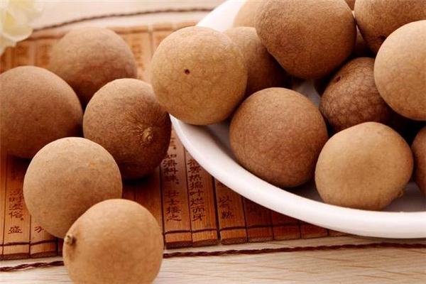 桂圆对身体的好处(桂圆对身体的好处)