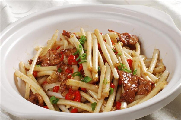 紫薇花的生长环境是怎么样的呢(紫薇生长环境条件)