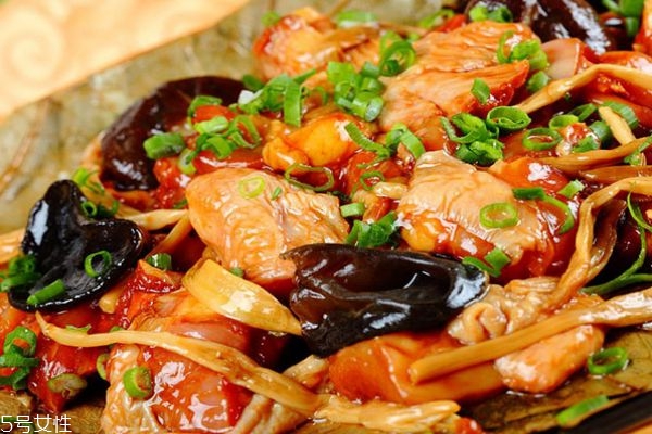 黄花菜是植物的什么部分(黄花菜是植物的什么部分?) 黄花菜是植物的什么部分(黄花菜是植物的什么部分?)