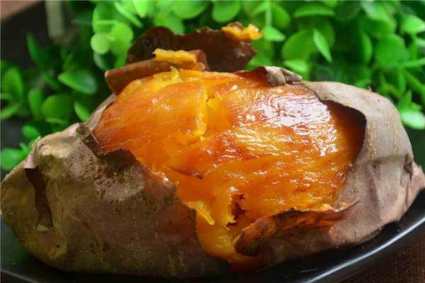 烤红薯吃了会胖吗(烤红薯哪里的红薯好吃)