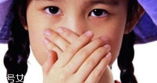 嘴角开裂疼痛怎么办(嘴角开裂疼痛怎么办)