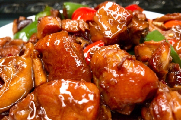 黄焖鸡米饭的营养价值(黄焖鸡米饭的营养价值) 黄焖鸡米饭的营养价值(黄焖鸡米饭的营养价值)