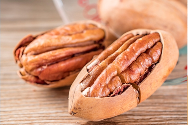 小孩可以吃碧根果吗(三岁小孩可以吃碧根果吗) 小孩可以吃碧根果吗(三岁小孩可以吃碧根果吗)