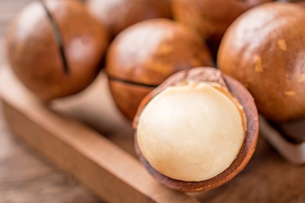 夏威夷果的营养价值(夏威夷果的营养价值及功效)