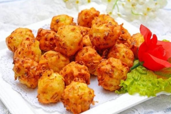 炸萝卜丸子不要用水调面糊(炸萝卜丸子怎么和面)