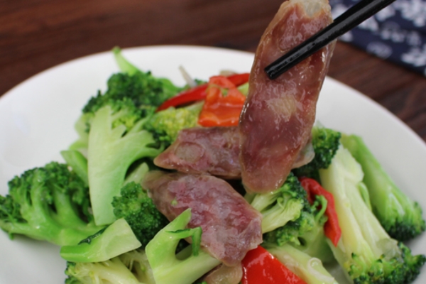 蒜香孜然香肠的做法(孜然味香肠的做法大全)