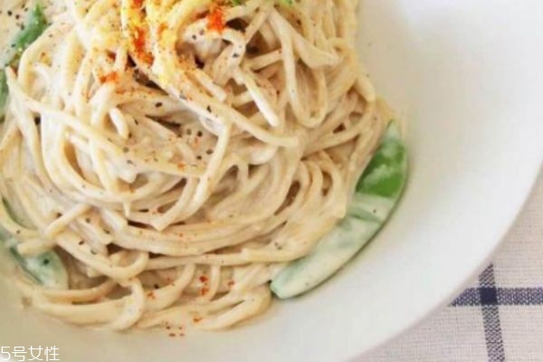 无油意大利面(无油意大利面) 无油意大利面(无油意大利面)